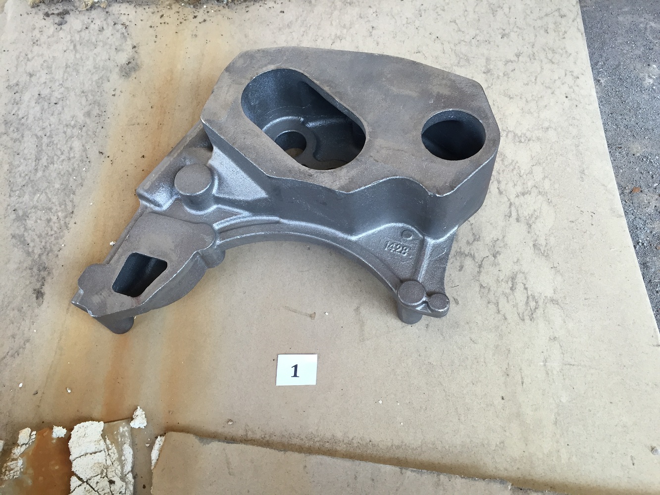 Sand casting truck spare parts